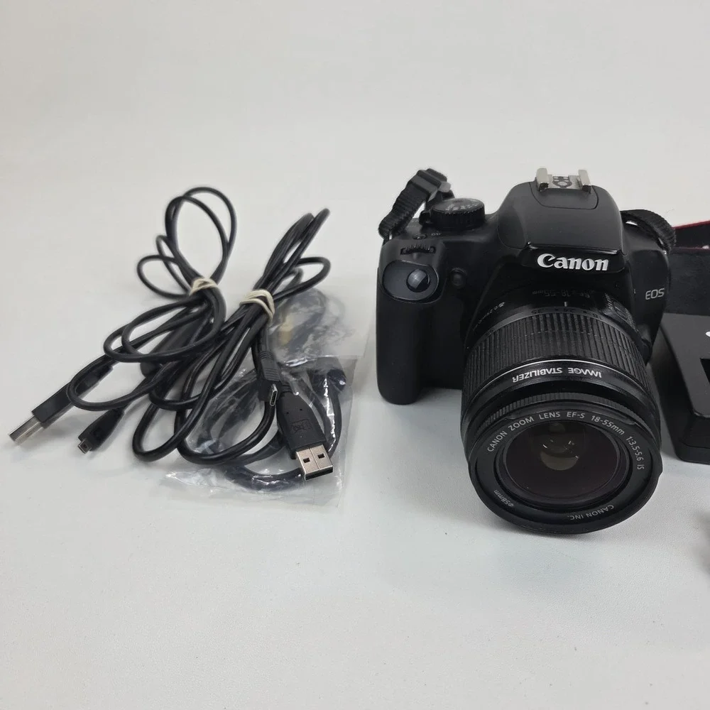 Canon EOS Rebel XS Digital SLR Camera w/18-55mm Lens Charger SD + Battery Tested - Picture 3 of 16